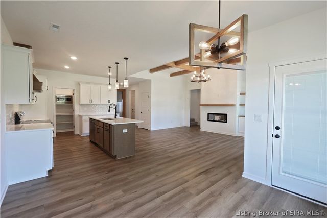 5251 Woodstone Circle 108, Jeffersonville, IN 47130