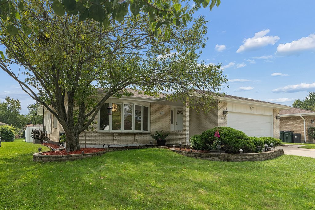 6619 Courtney Drive, Oak Forest, IL 60452 — exterior
