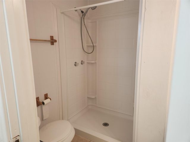 1803 Church A, Galveston, TX 77550