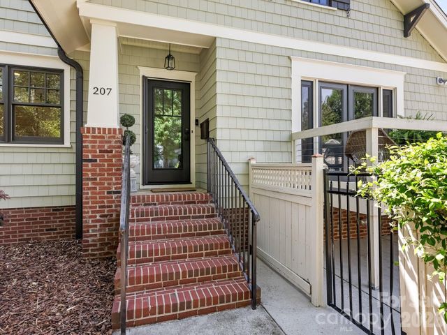 207 Towill Place, Charlotte, NC 28211