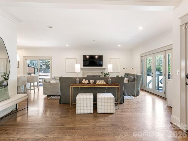 207 Towill Place, Charlotte, NC 28211