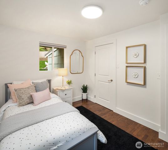 2011 NE 97th Street, Seattle, WA 98115