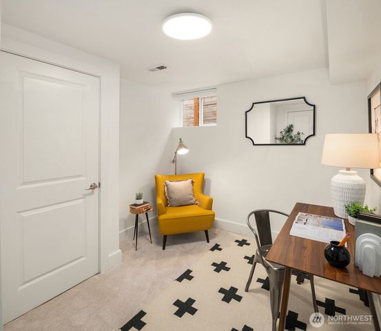 2011 NE 97th Street, Seattle, WA 98115