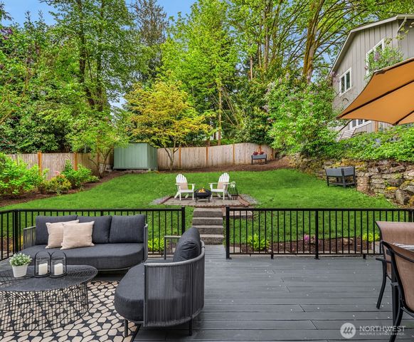 2011 NE 97th Street, Seattle, WA 98115