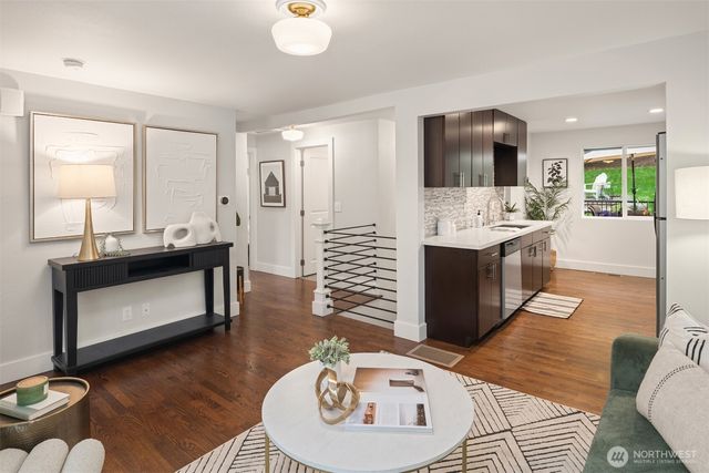 2011 NE 97th Street, Seattle, WA 98115