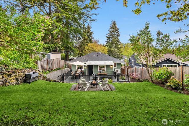 2011 NE 97th Street, Seattle, WA 98115