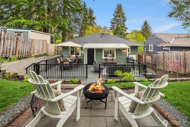 2011 NE 97th Street, Seattle, WA 98115