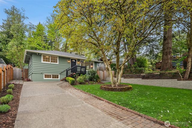 2011 NE 97th Street, Seattle, WA 98115