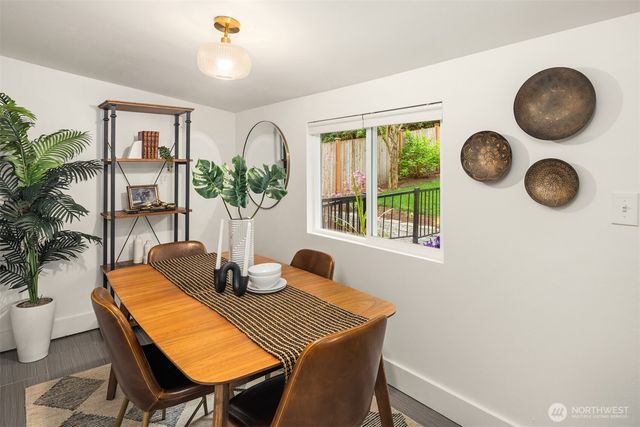 2011 NE 97th Street, Seattle, WA 98115