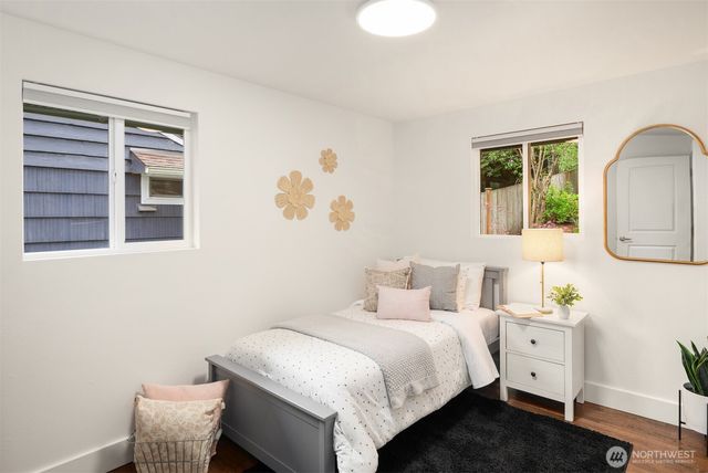 2011 NE 97th Street, Seattle, WA 98115
