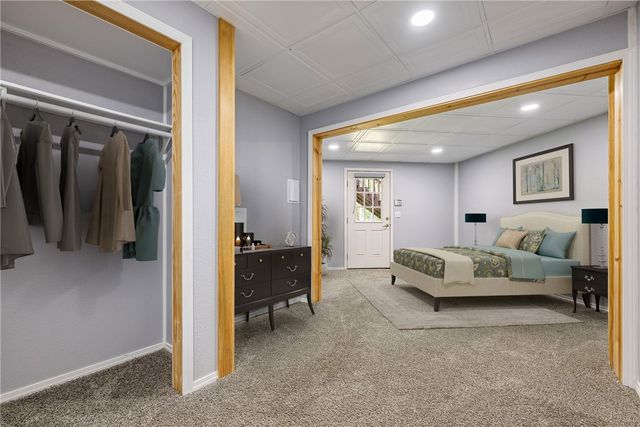 22 Howard Place, Rogers, AR 72756