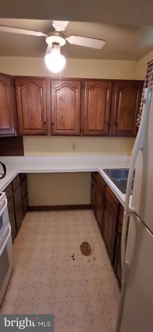202 HOLY CROSS ST, Brooklyn, MD 21225