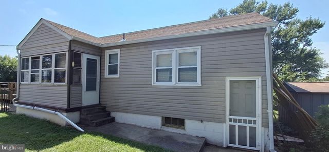 202 HOLY CROSS ST, Brooklyn, MD 21225