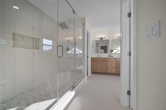 4989 E WIND STREET, Orlando, FL 32812