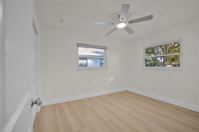 4989 E WIND STREET, Orlando, FL 32812