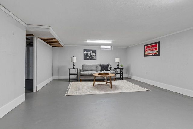 2213 N BENNETT STREET, Appleton, WI 54914