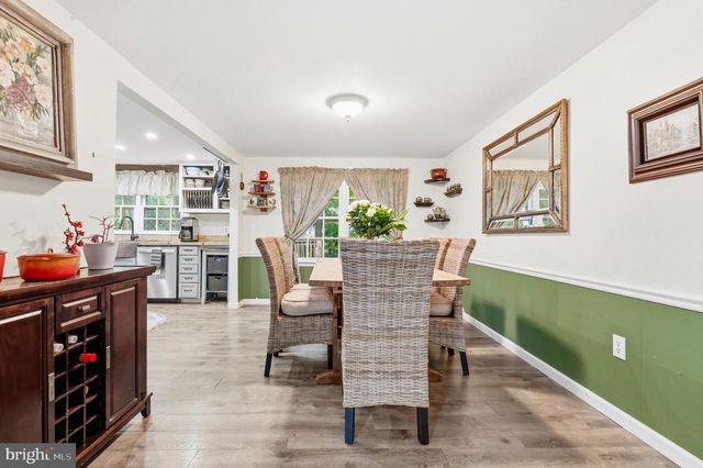 5839 NEW ENGLAND WOODS DR, Burke, VA 22015