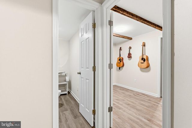 5839 NEW ENGLAND WOODS DR, Burke, VA 22015