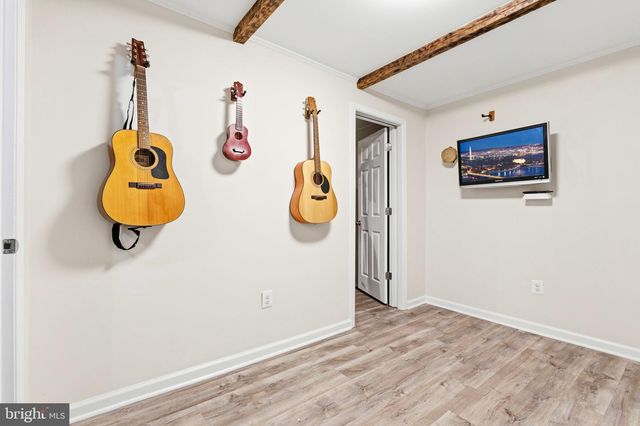 5839 NEW ENGLAND WOODS DR, Burke, VA 22015