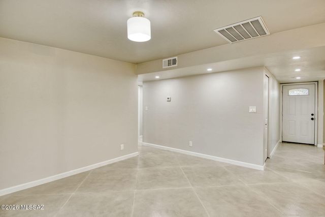 8261 E 18th Street, Tucson, AZ 85710