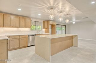 8261 E 18th Street, Tucson, AZ 85710