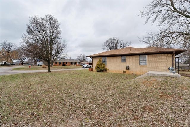 1301 Rickey Road, Shawnee, OK 74801