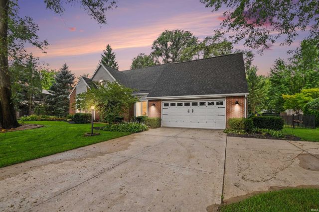 54563 Hunters Court, Elkhart, IN 46514