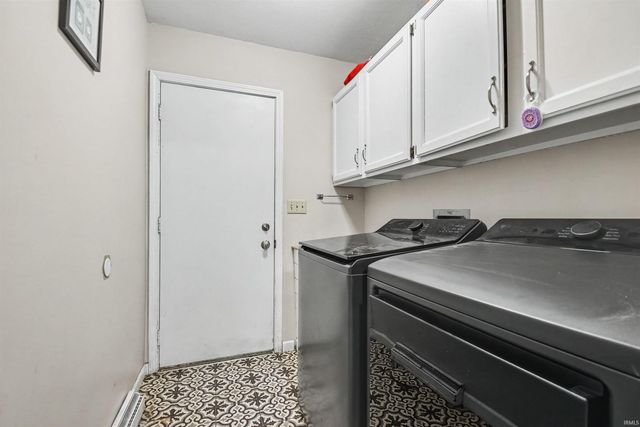 54563 Hunters Court, Elkhart, IN 46514