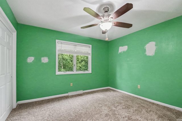 54563 Hunters Court, Elkhart, IN 46514