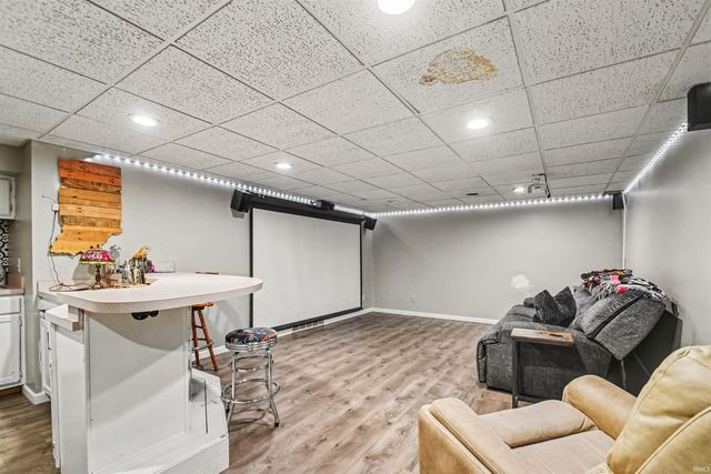 54563 Hunters Court, Elkhart, IN 46514
