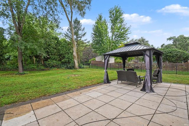 54563 Hunters Court, Elkhart, IN 46514