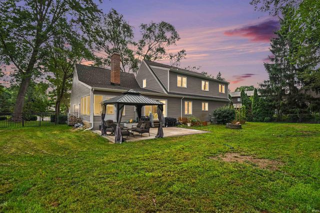 54563 Hunters Court, Elkhart, IN 46514