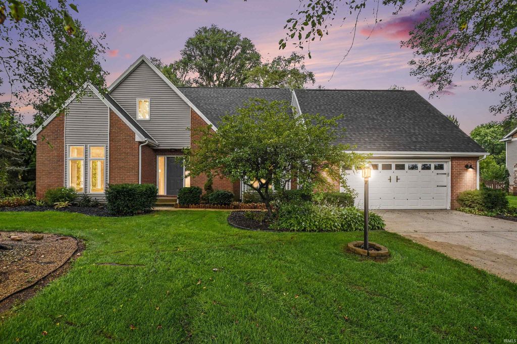54563 Hunters Court, Elkhart, IN 46514