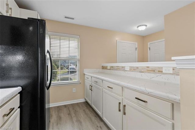 312 Robyns Glen Circle, Greensboro, NC 27409