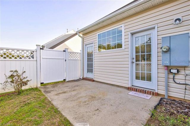312 Robyns Glen Circle, Greensboro, NC 27409