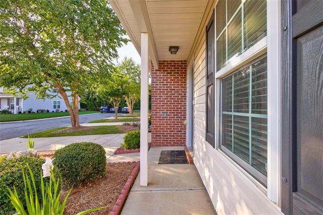 312 Robyns Glen Circle, Greensboro, NC 27409