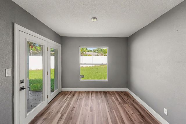 217 GARDEN CIRCLE, Belleair, FL 33756