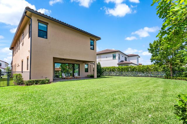 12195 Lake Trail Lane, Parkland, FL 33076