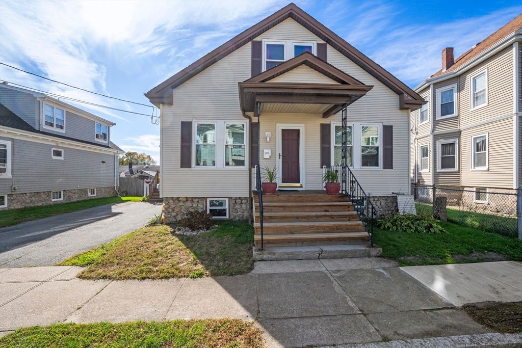 71 Highland Street, New Bedford, MA 02740