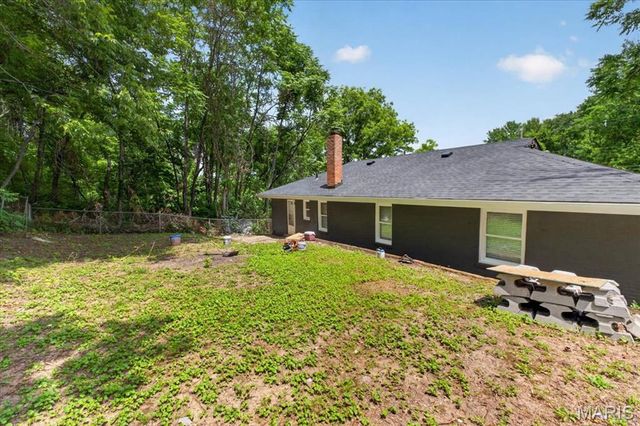5511 Wilborn Drive, St Louis, MO 63136