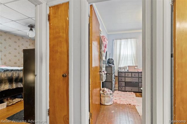 2085 Thomas Street, Lincoln Park, MI 48146