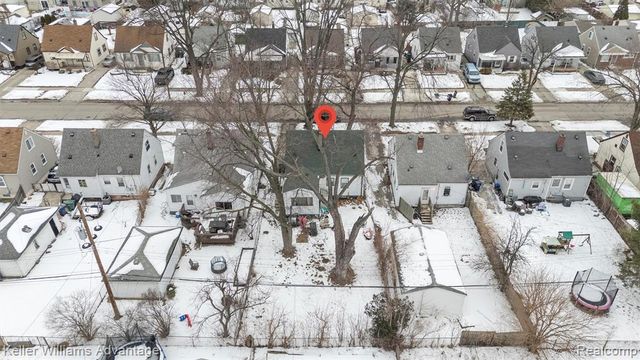 2085 Thomas Street, Lincoln Park, MI 48146