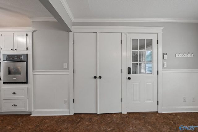 7705 Saxon Drive, Huntsville, AL 35802