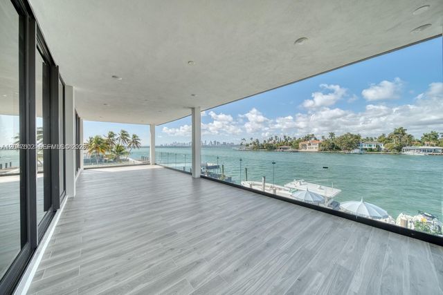 7520 W Treasure Drive, North Bay Village, FL 33141