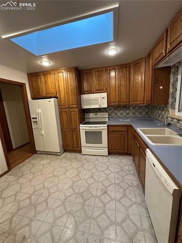 132 Kilgore Street, Colorado Springs, CO 80911