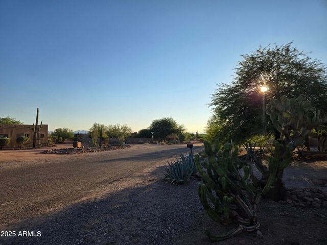 5660 E Calle Mirage --, Apache Junction, AZ 85119