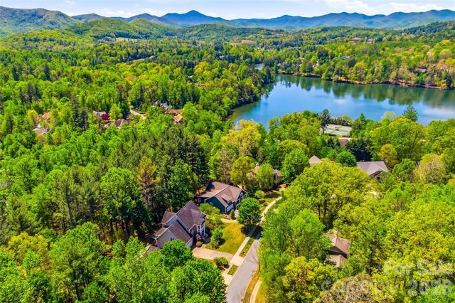 130 Ginger Quill Circle, Biltmore Lake, NC 28715