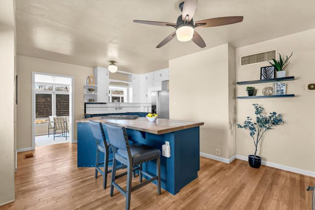 420 Bryn Mawr Drive SE, Albuquerque, NM 87106