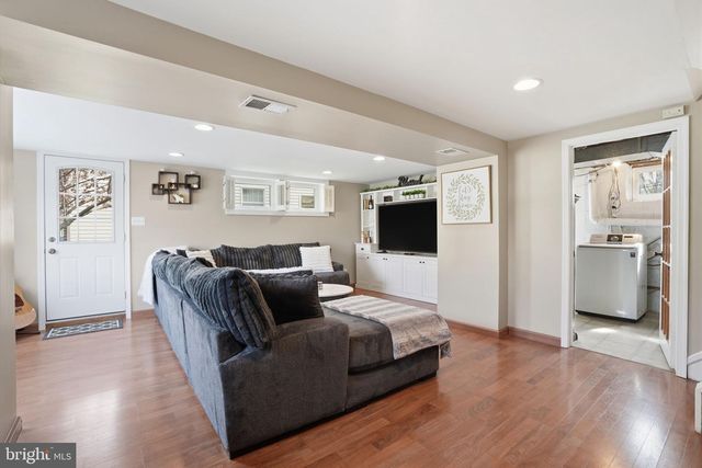 600 BRYANT LN, Hatboro, PA 19040