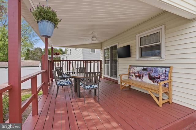 600 BRYANT LN, Hatboro, PA 19040